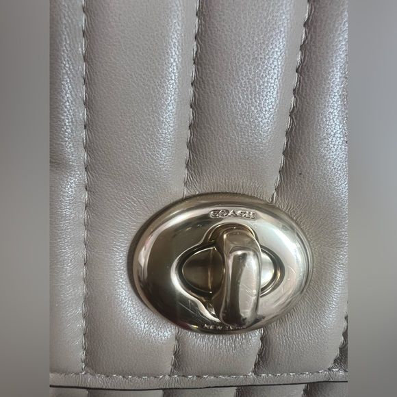 Coach Purse - Picture 9 of 9